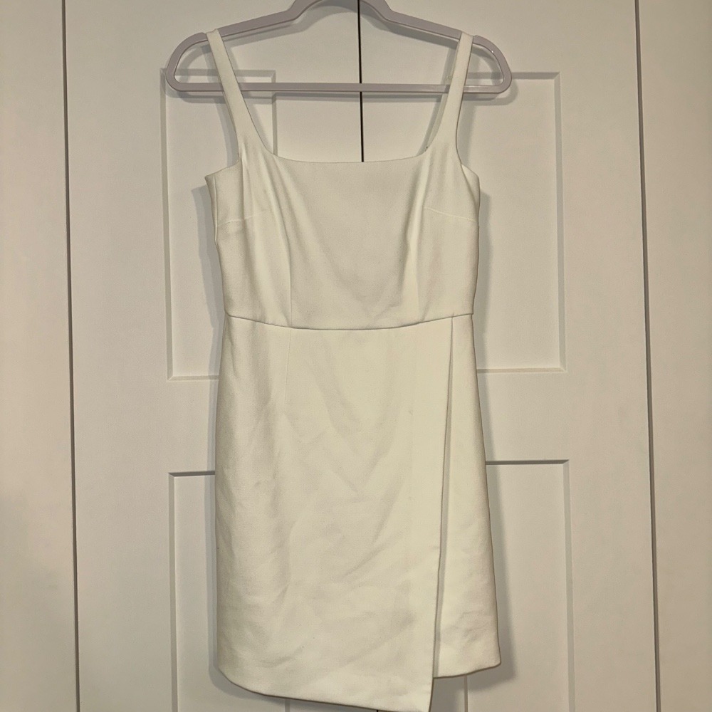 French Connection Ivory Mini Dress Sleeveless Party Cocktail size 4